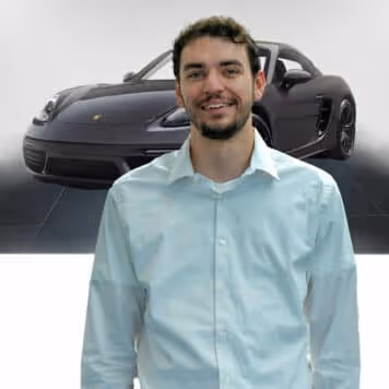 Photo of Nic Laughlin